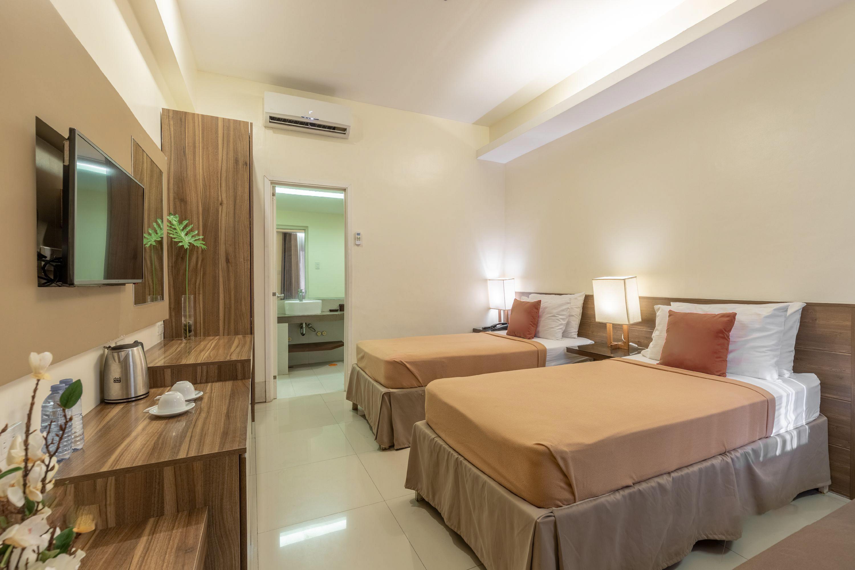 Selah Garden Hotel Manila Pasay Bagian luar foto