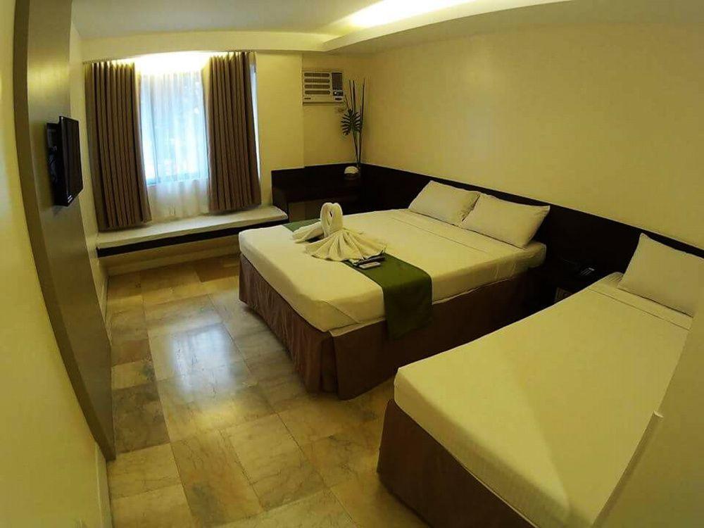 Selah Garden Hotel Manila Pasay Bagian luar foto